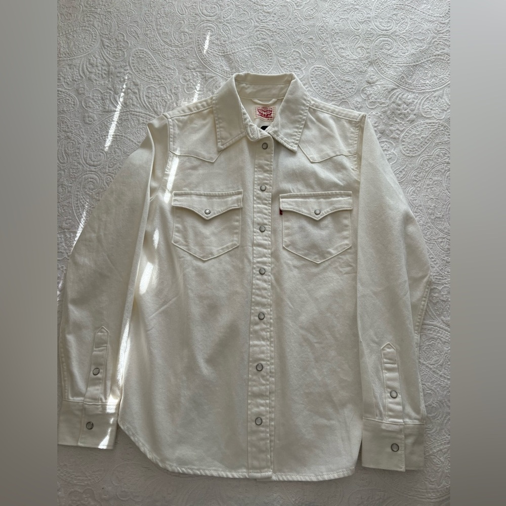 NWT Levi’s white shirt jacket sz XS